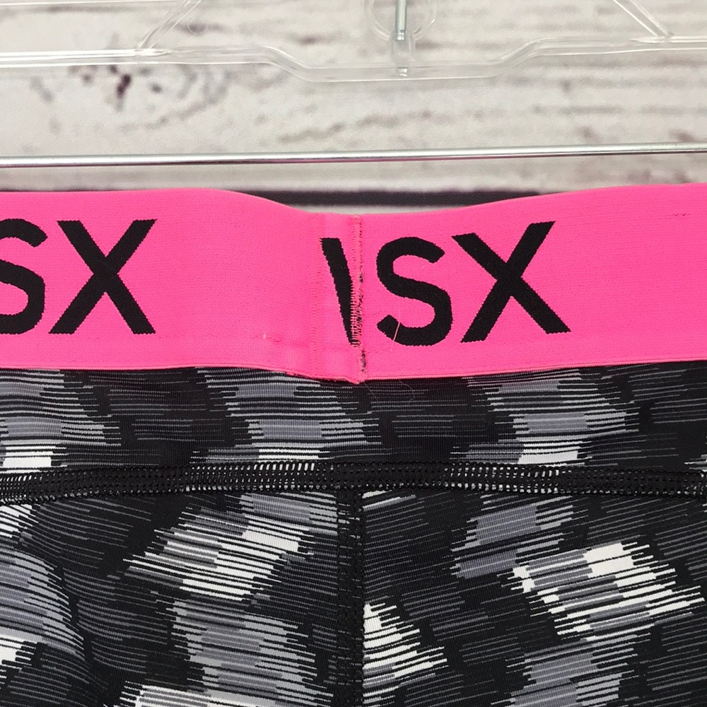 VICTORIA’S SECRET VSX Player Shorts & Sports Bra Set Black White Pink - Picture 11 of 14